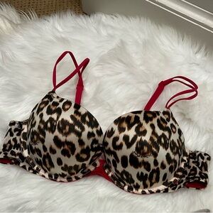 Very Sexy Victorias Secret Y2K Leopard Print Bra with Red Straps